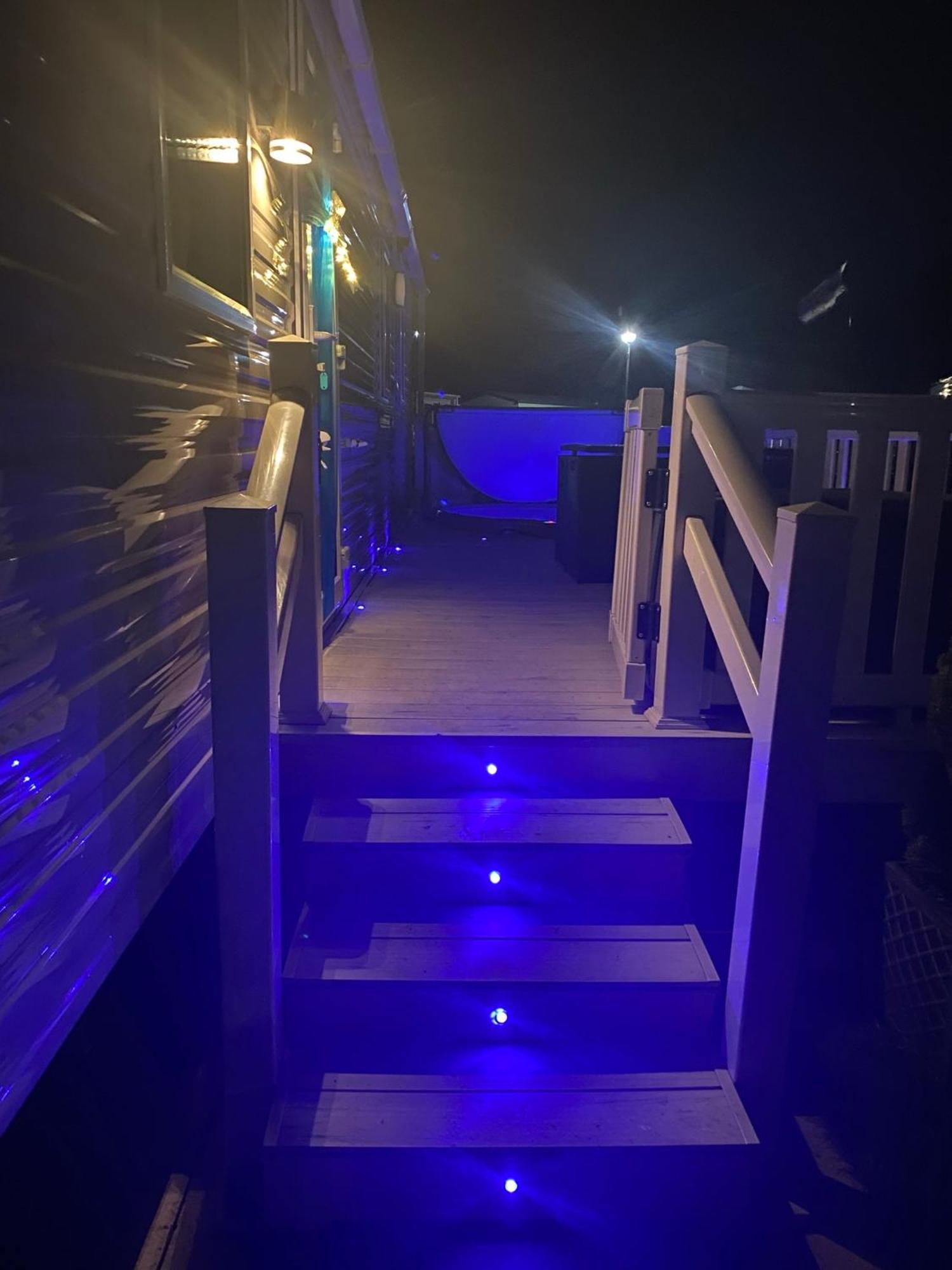 Tattershall Lakes Kingfisher Caravan 8 Berth With Hot Tub & Wifi Kültér fotó