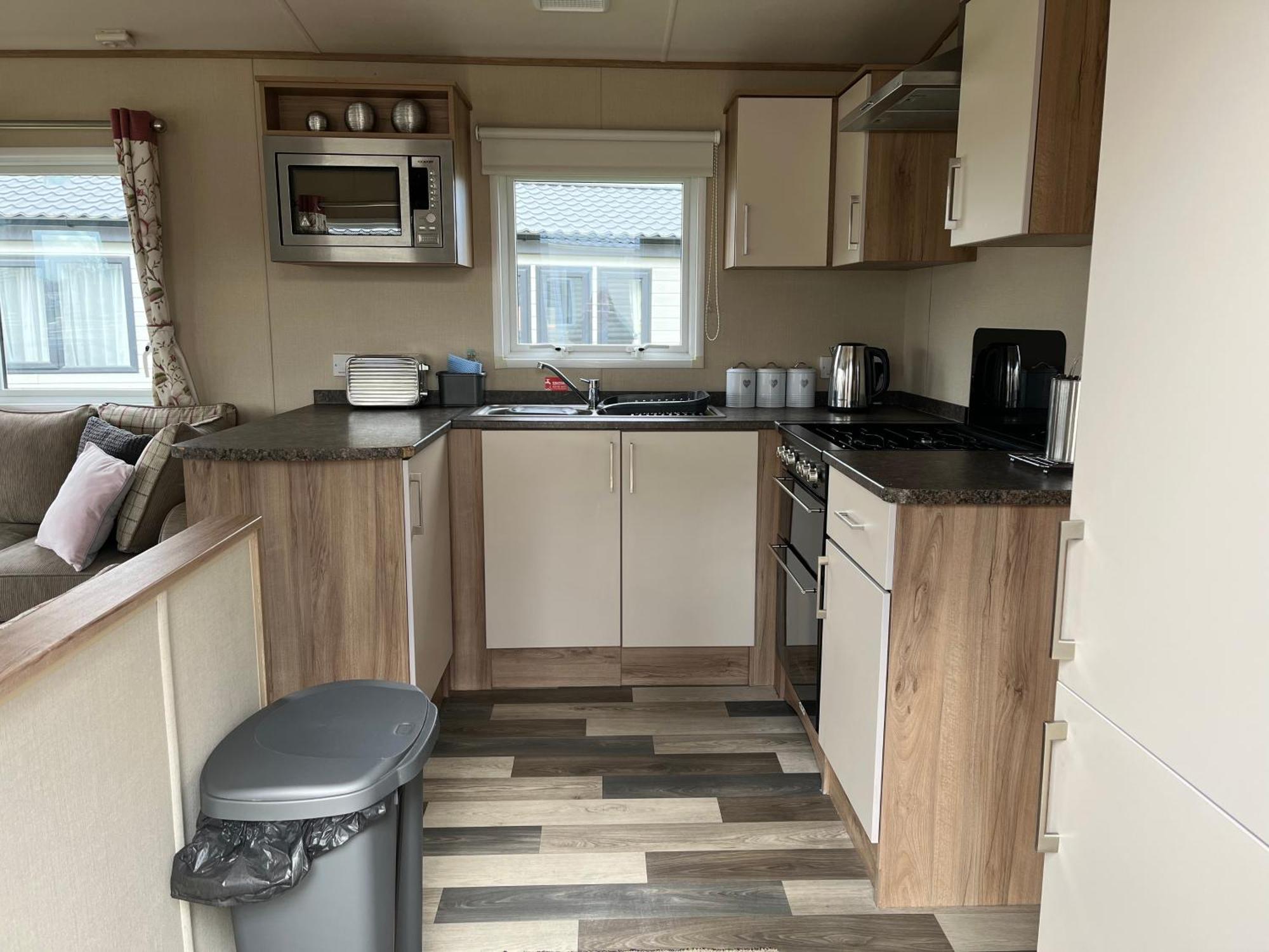 Tattershall Lakes Kingfisher Caravan 8 Berth With Hot Tub & Wifi Kültér fotó
